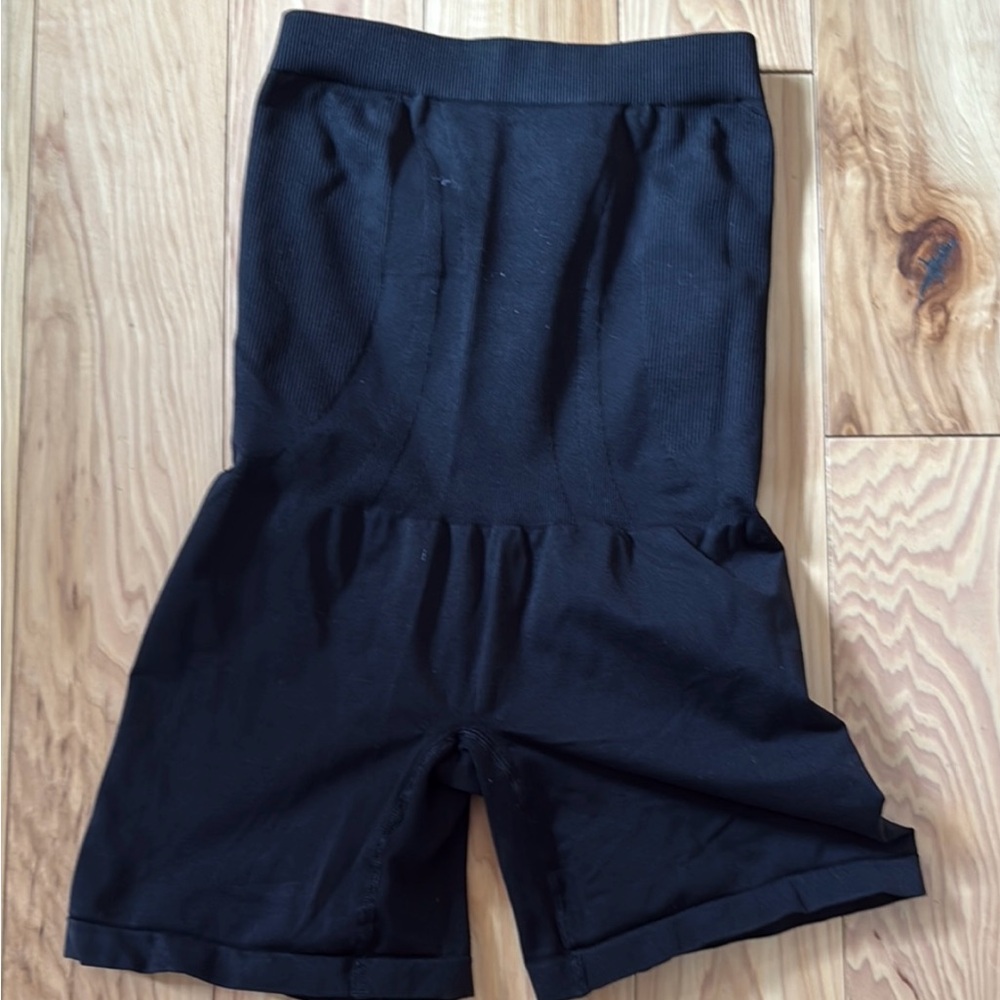 BLANQI Everyday Postpartum Biker Shorts SMALL